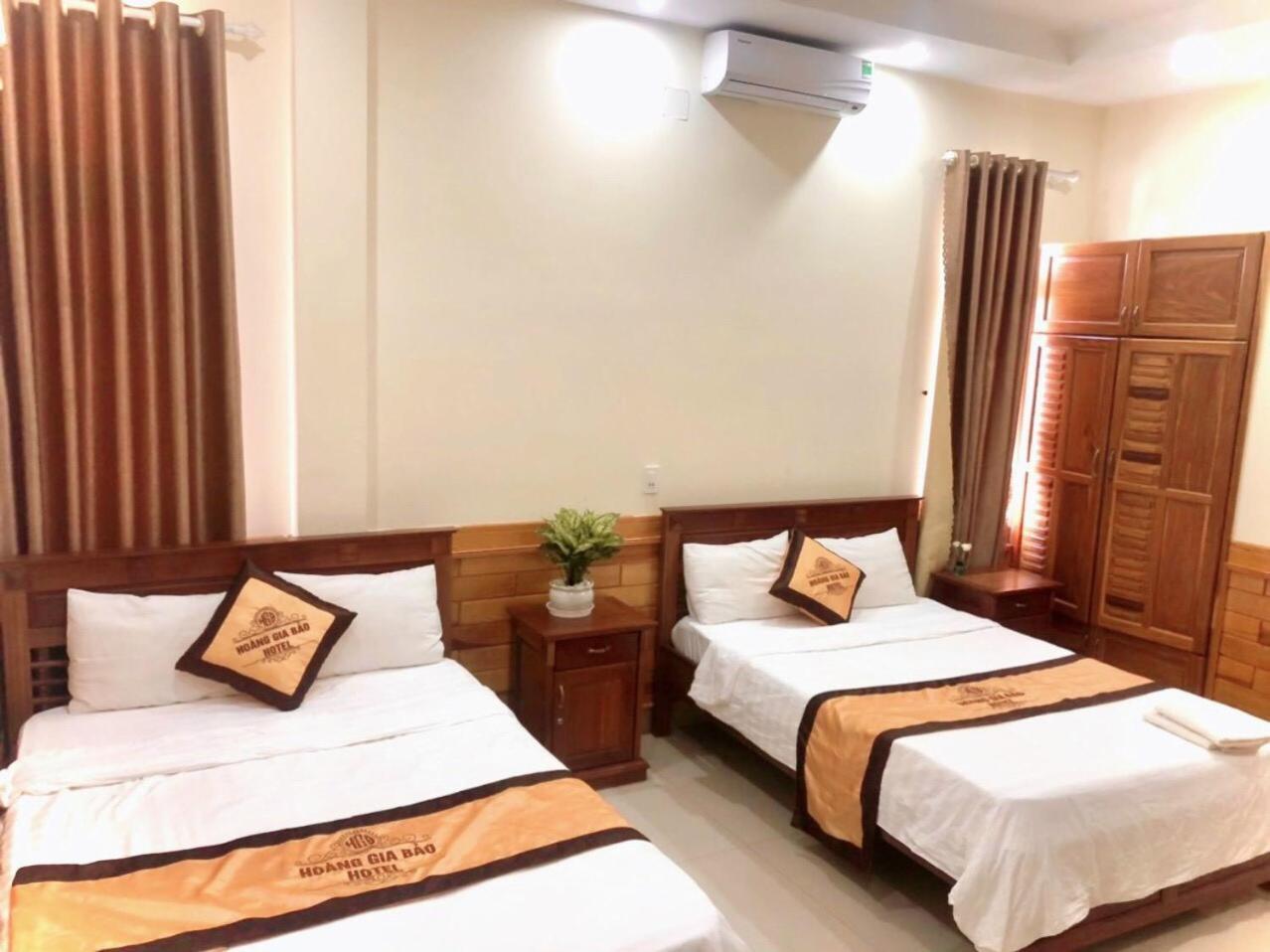 Hotel Hoang Gia Bao Kon Tum Extérieur photo